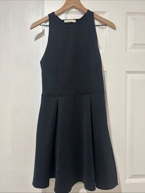 Abercrombie & Fitch Black Sleeveless Fit-and-Flare Dress